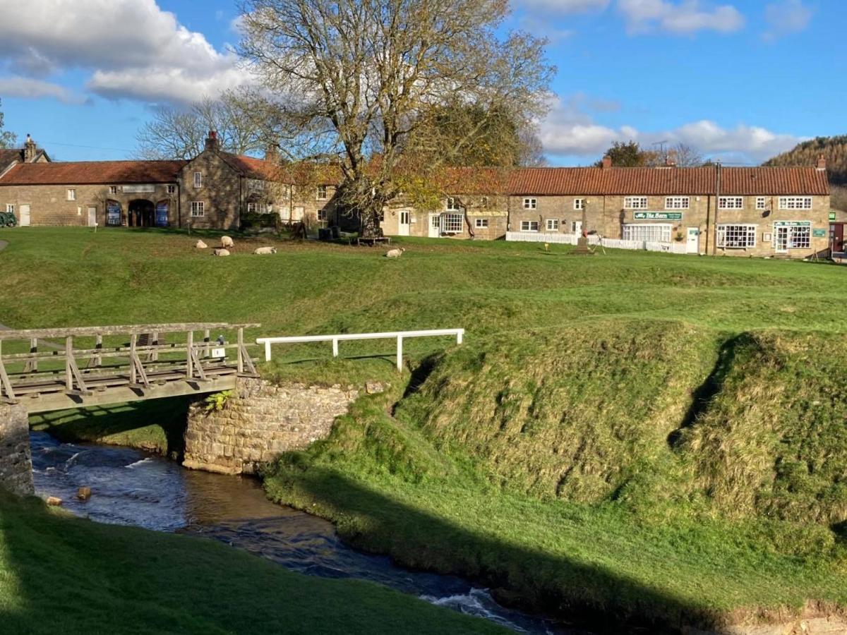The Barn Guest House And Tearoom Hutton le Hole Екстер'єр фото