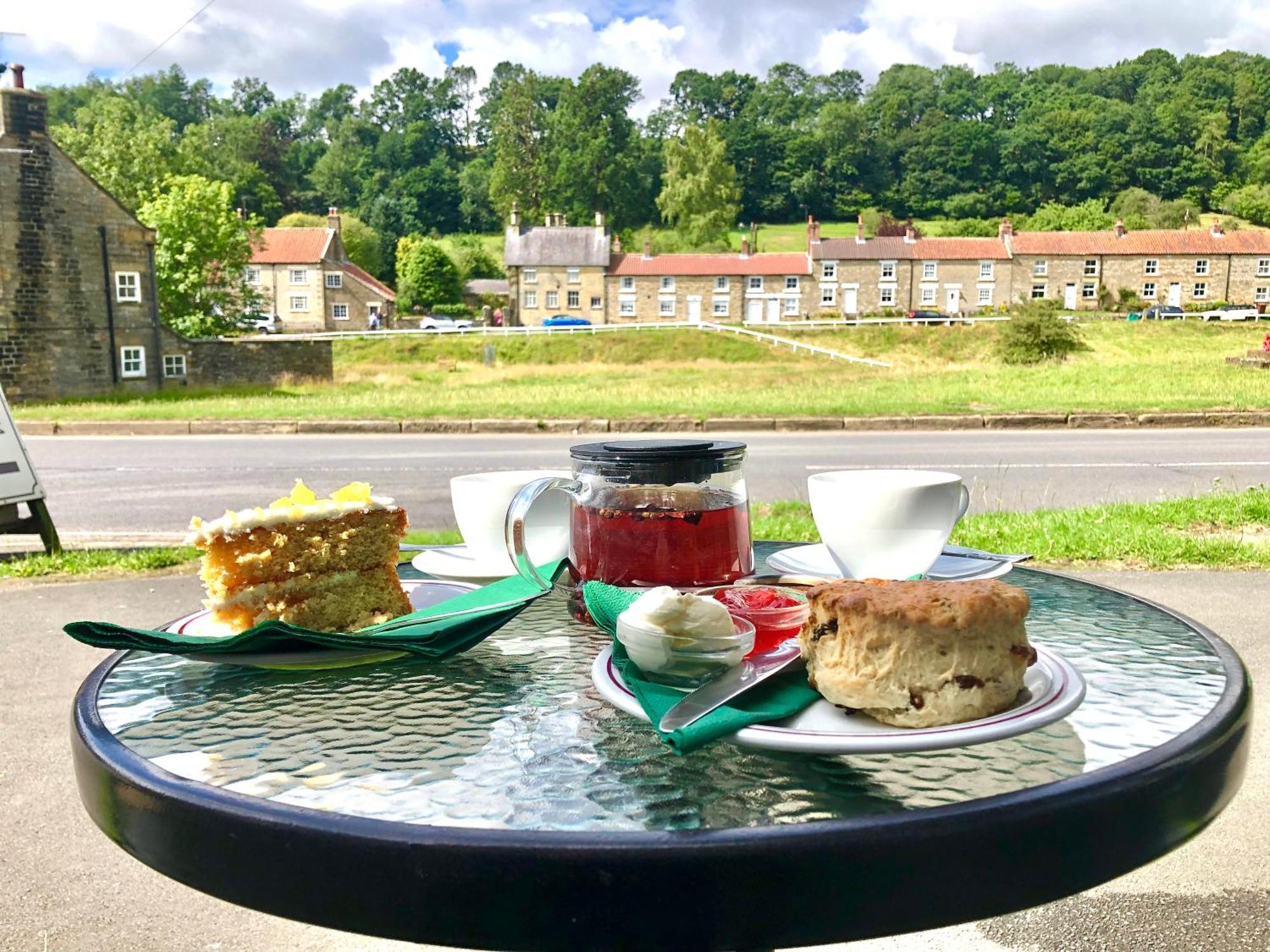 The Barn Guest House And Tearoom Hutton le Hole Екстер'єр фото